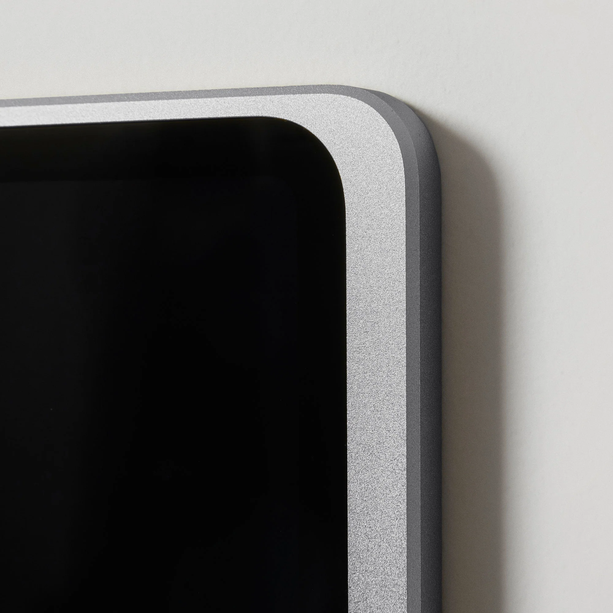 Dame Wall 2.0 für iPad Pro - Image 51